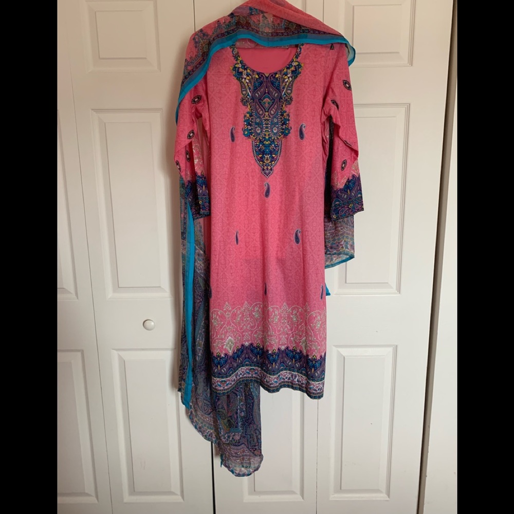 Bundle  of Pakistani lawn suits